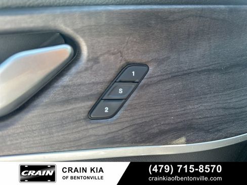 Used 2023 Jeep Grand Cherokee L Limited w/ Luxury Tech Group II AWD/4WD image 14