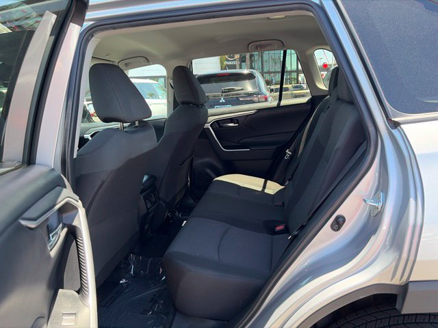 Used 2024 Toyota RAV4 XLE w/ Weather Package AWD/4WD image 11
