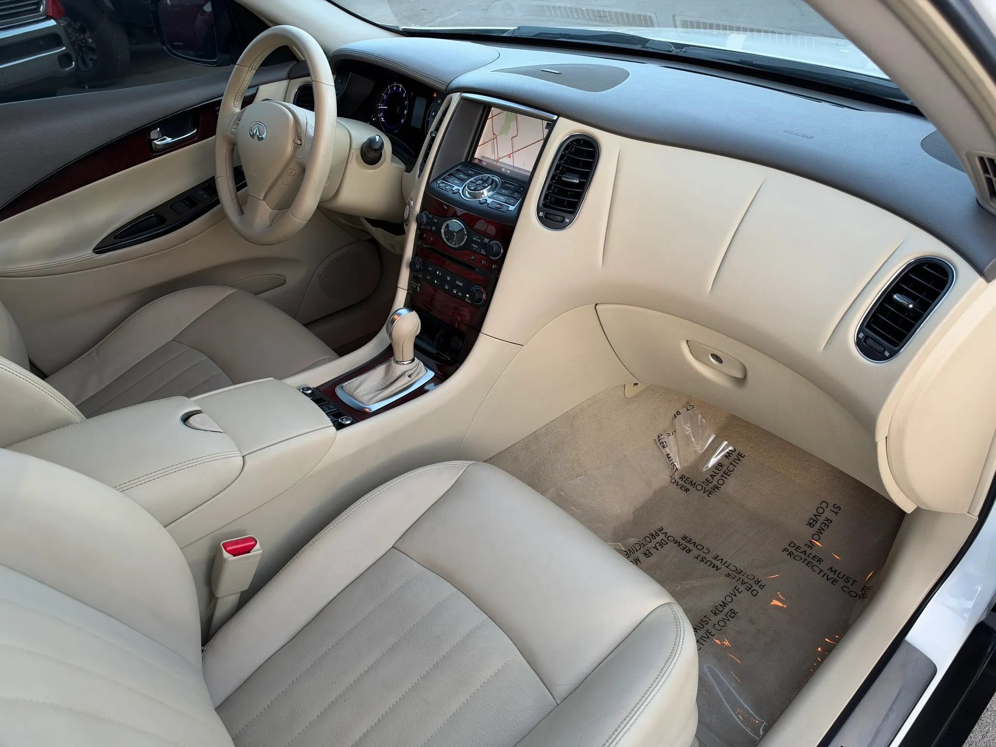 Used 2015 INFINITI QX50 Journey w/ Premium Package AWD/4WD image 21