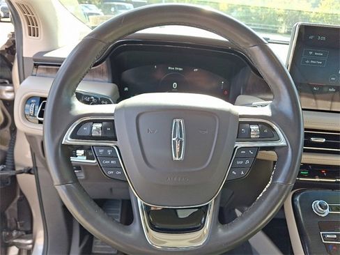 Used 2021 Lincoln Nautilus Reserve image 21