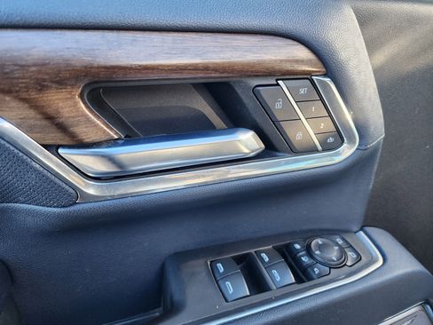 Used 2024 Chevrolet Silverado 3500 High Country w/ High Country Premium Package image 26