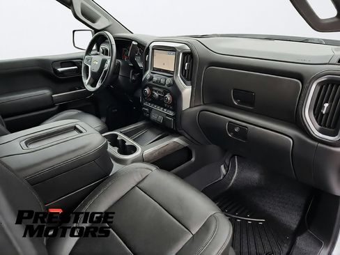 Used 2019 Chevrolet Silverado 1500 LTZ w/ LTZ Premium Package AWD/4WD image 33