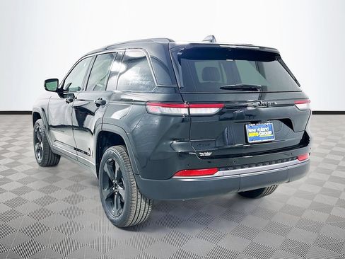 New 2026 Jeep Grand Cherokee Limited w/ Limited Altitude Package AWD/4WD image 23