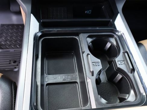 Certified 2023 Ford F250 Lariat w/ FX4 Off-Road Package image 25