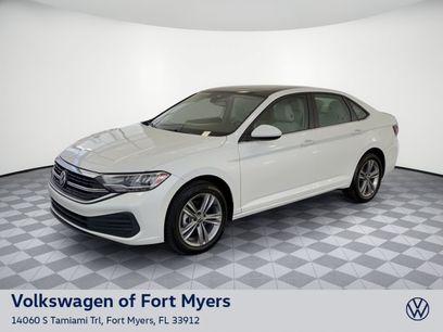 Used 2024 Volkswagen Jetta SE w/ Panoramic Sunroof Package