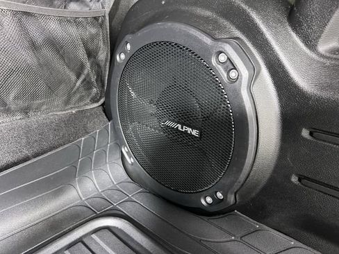 Used 2022 Jeep Wrangler Unlimited Rubicon 4xe AWD/4WD image 24