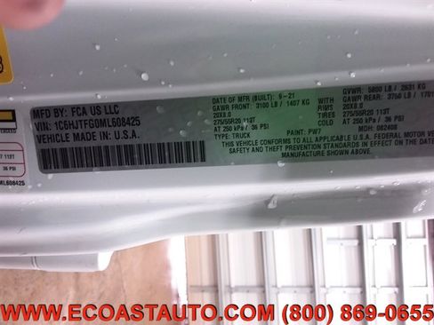 Used 2021 Jeep Gladiator Overland image 18