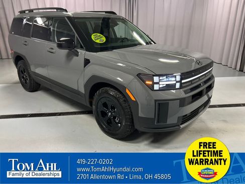 Used 2024 Hyundai Santa Fe XRT image 1