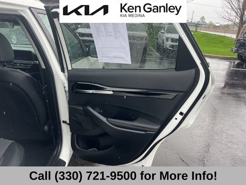 Certified 2024 Kia Seltos S AWD/4WD image 54