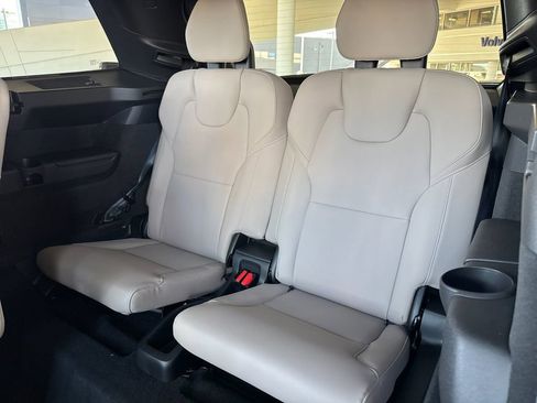 New 2026 Volvo XC90 T8 Plus image 14