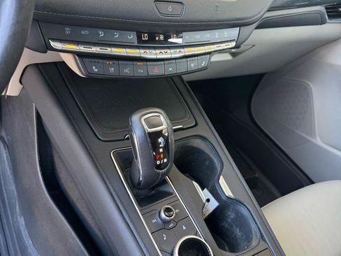 Used 2019 Cadillac XT4 Premium Luxury AWD/4WD image 13