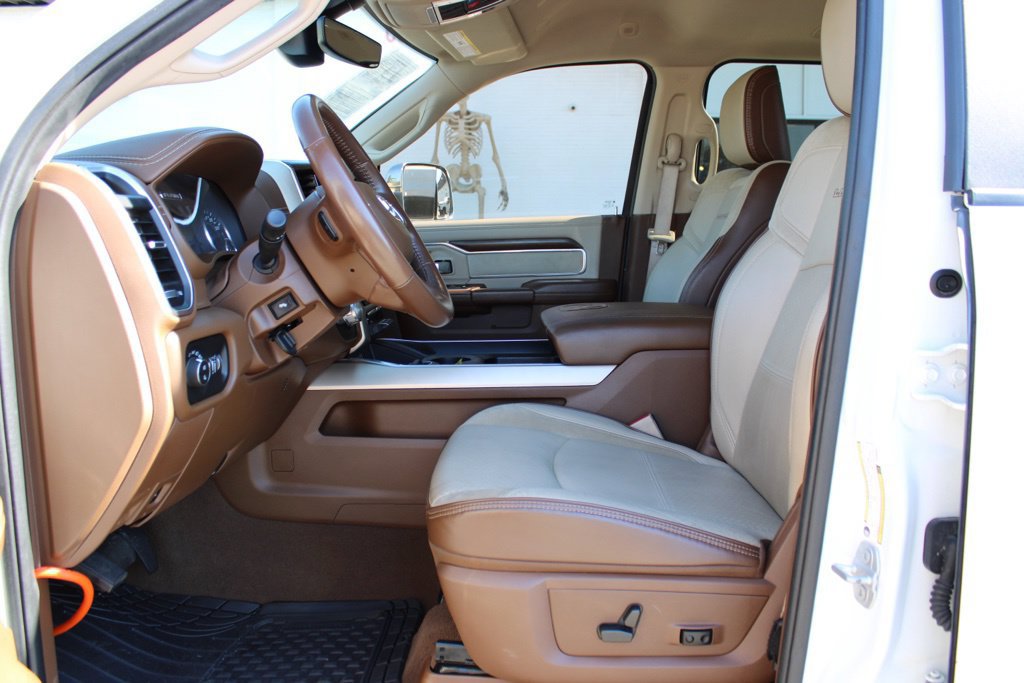 Used 2022 RAM 2500 Laramie AWD/4WD image 9
