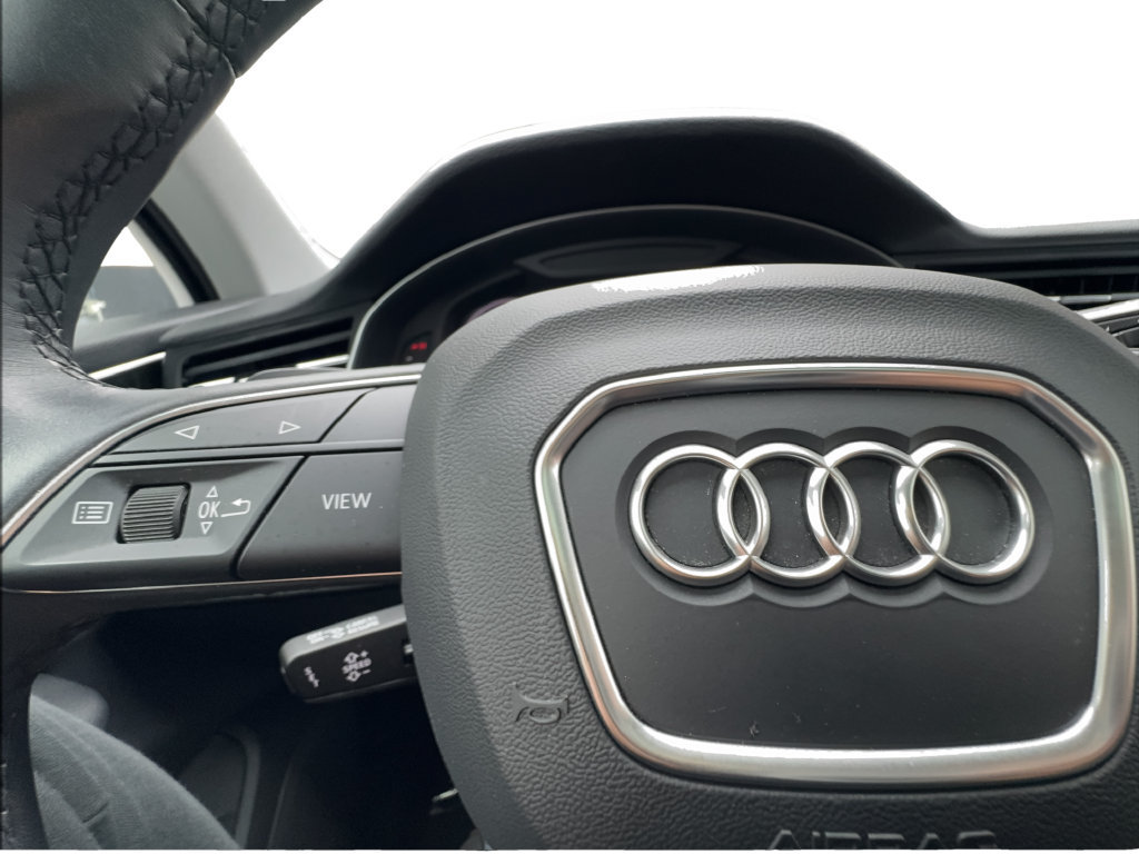 Used 2023 Audi Q7 2.0T Premium w/ Convenience Package AWD/4WD image 44