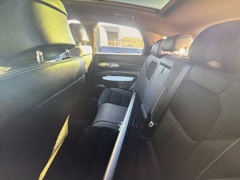 Used 2024 Genesis GV70 3.5T Sport image 10