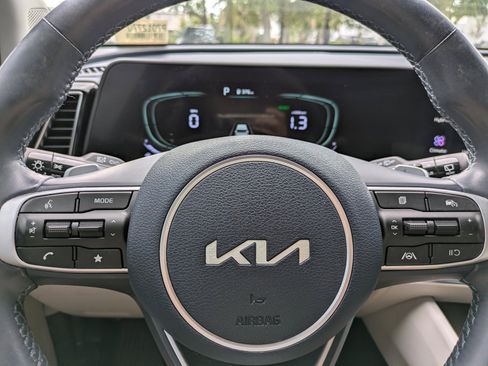 Certified 2023 Kia Sportage EX AWD/4WD image 21