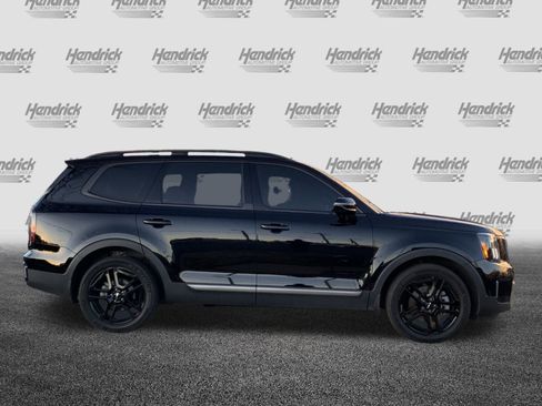 Used 2023 Kia Telluride SX X-Line image 11