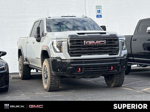 Used 2025 GMC Sierra 2500 AT4X AWD/4WD image 1