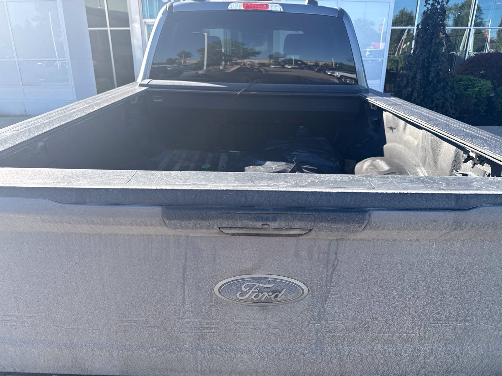 Used 2024 Ford F350 XLT w/ Camper Package AWD/4WD image 4