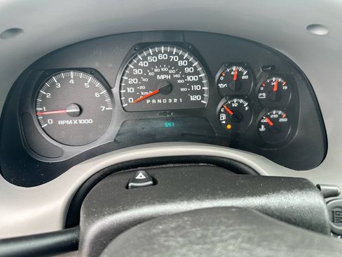 Used 2006 Chevrolet TrailBlazer LS w/ LS Preferred Equipment Group AWD/4WD image 11