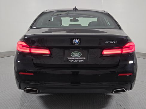 Used 2023 BMW 530i w/ Convenience Package image 7