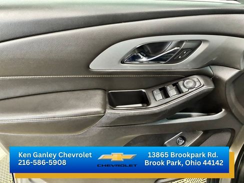 Certified 2018 Chevrolet Traverse LT AWD/4WD image 7