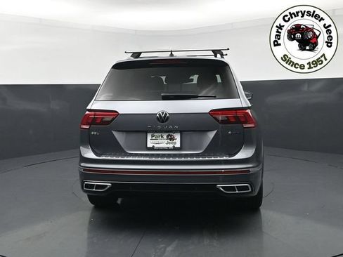 Used 2022 Volkswagen Tiguan SEL R-Line AWD/4WD image 5