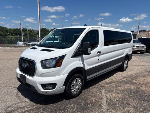 Used 2024 Ford Transit 350 XLT RWD image 3