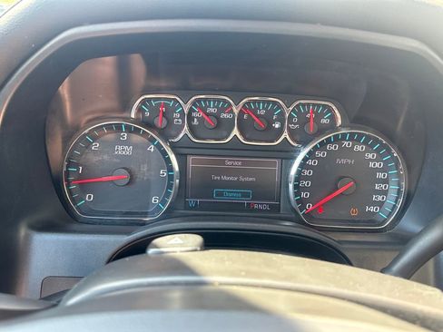 Used 2018 GMC Sierra 1500 SLE w/ SLE Value Package image 18