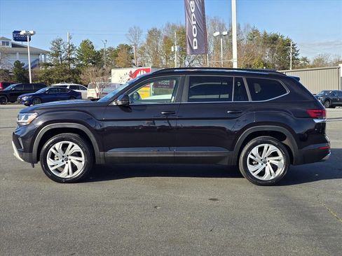 Used 2021 Volkswagen Atlas SE w/ Panoramic Sunroof Package image 23