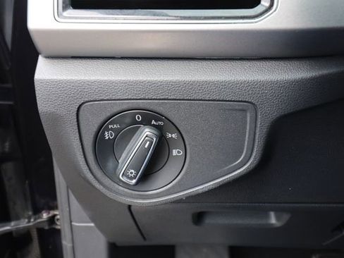 Used 2018 Volkswagen Atlas SEL w/ R-Line Package image 53