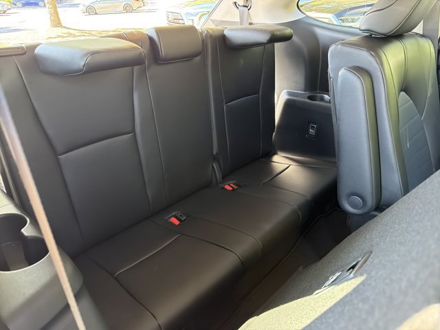 Used 2026 Toyota Highlander XLE AWD/4WD image 16