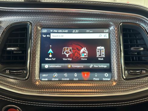 Used 2022 Dodge Challenger SRT Hellcat RWD image 34