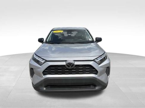 Used 2023 Toyota RAV4 LE FWD image 7