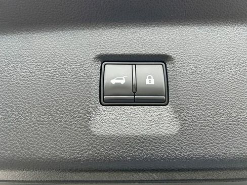 Used 2023 INFINITI QX60 Sensory w/ Vision Package AWD/4WD image 18