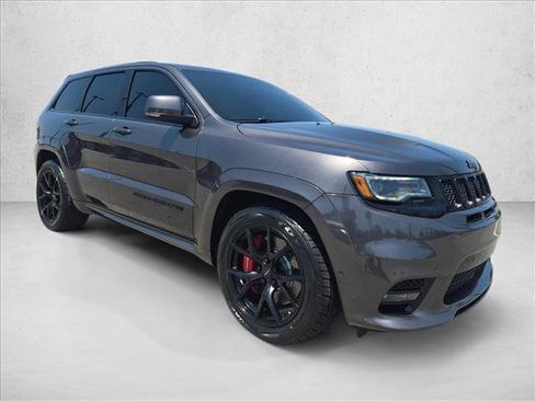 Used 2019 Jeep Grand Cherokee SRT w/ Trailer Tow Group IV AWD/4WD image 3