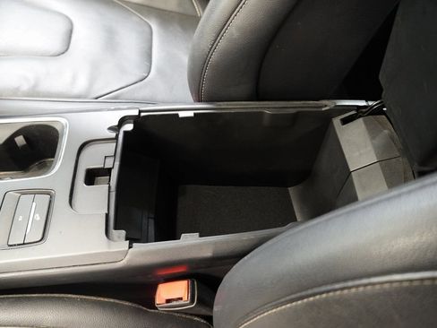 Used 2019 Ford Fusion Energi Titanium image 21