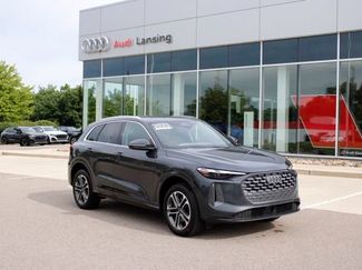 Used 2025 Audi Q5 Premium w/ Convenience Package AWD/4WD video 1