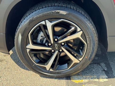 Used 2023 Chevrolet TrailBlazer RS AWD/4WD image 10