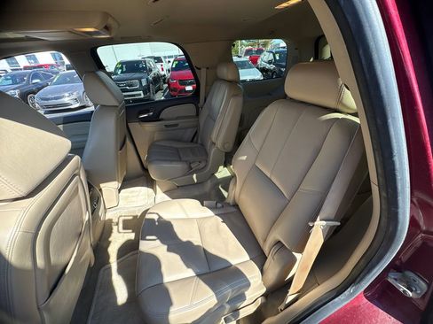 Used 2008 GMC Yukon Denali image 11