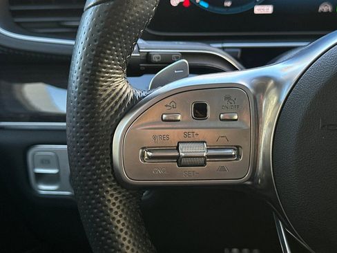 Certified 2023 Mercedes-Benz GLS 450 4MATIC image 27