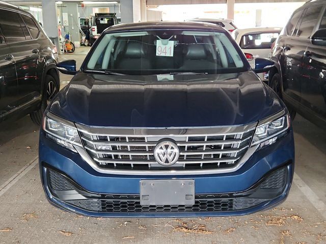 Used 2020 Volkswagen Passat 2.0T R-Line FWD image 2
