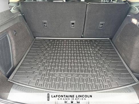 Certified 2024 Lincoln Corsair AWD w/ Equipment Group 101A image 29