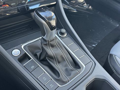 New 2026 Volkswagen Jetta SEL image 33