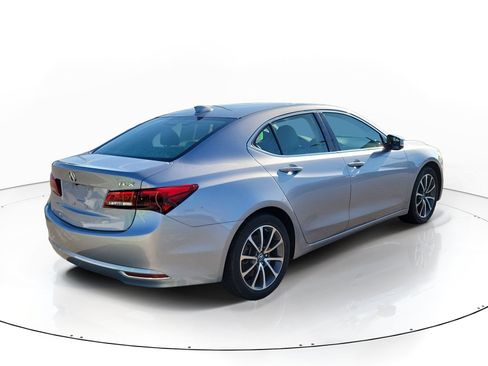 Used 2015 Acura TLX w/ Technology Package FWD image 3