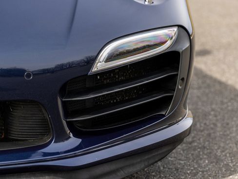 Used 2015 Porsche 911 Turbo image 13