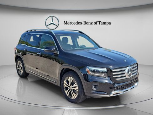 Certified 2025 Mercedes-Benz GLB 250 image 4