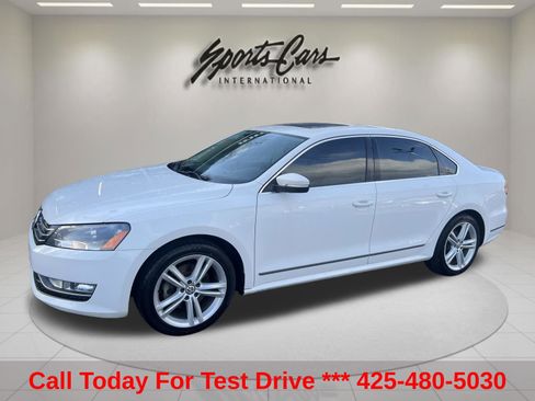 Used 2014 Volkswagen Passat 1.8T SEL Premium FWD image 1