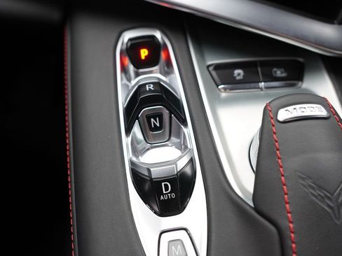 Used 2024 Chevrolet Corvette Stingray Premium Cpe w/ Z51 Performance Package image 27