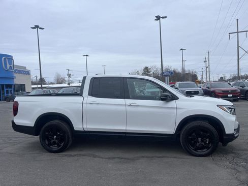 Certified 2023 Honda Ridgeline Black Edition image 8