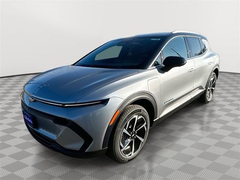 New 2026 Chevrolet Equinox EV LT image 1